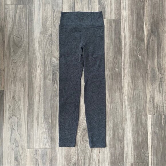 vuori elevation performance leggings - Picture 3 of 3